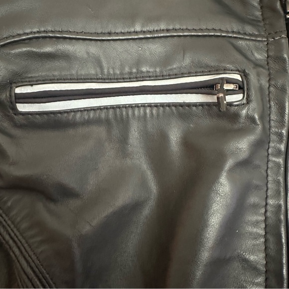 Dainese Nikita Leather Moto Jacket - Picture 6 of 16